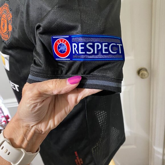 NWT XL Manchester United Commemorative Soccer Jersey - Picture 15 of 15